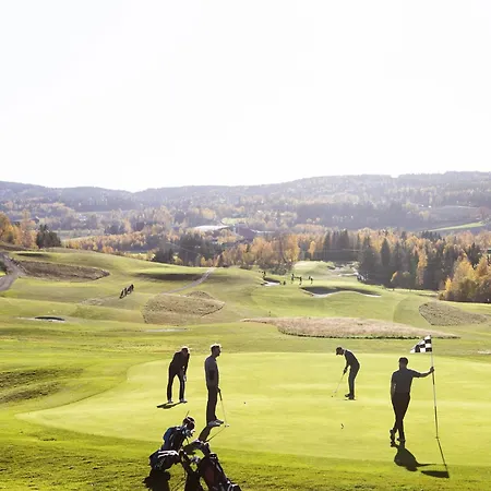 Guest Rooms, Ved Ubytování v soukromí