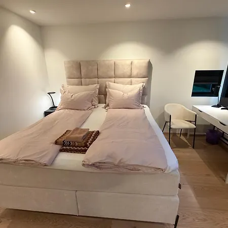 Privat overnatting Guest Rooms, Ved