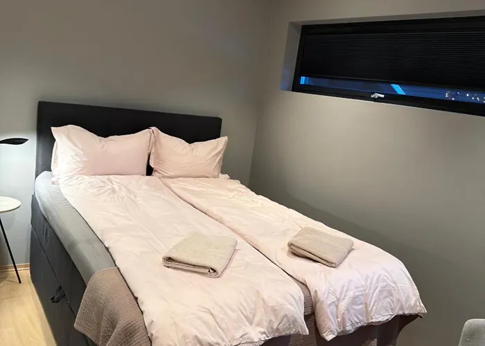 Guest Rooms, Ved * Лиллештром